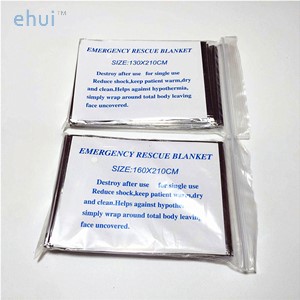 Emergency mat blanket outdoor first aid bag