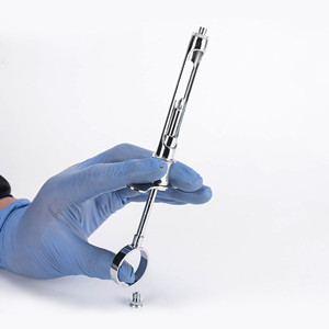 Stainless steel injection syringe