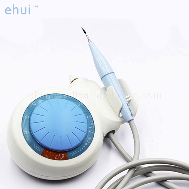 Portable veterinary dental ultrasonic scaler