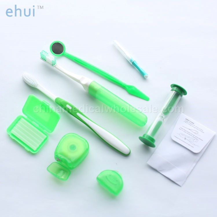 Practical and durable portable orthodontic cleaning dental care brush cover