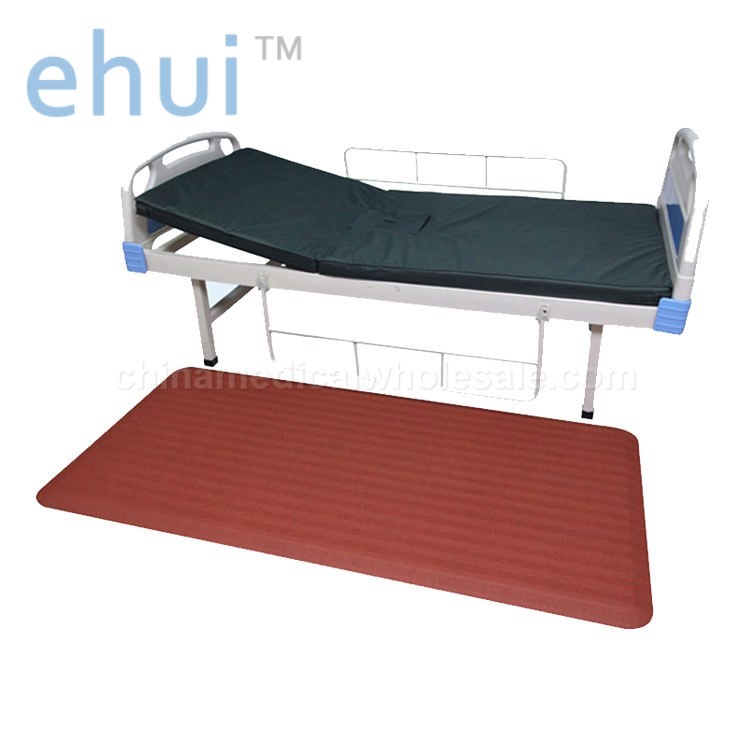water resistant comfortable safe soft pu foam medical bed beside bedside operation room anti fall antislip floor cushion mat