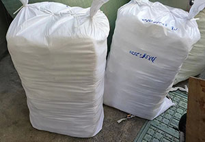 5000 units of medical bandages medical consumables shipped to Italy